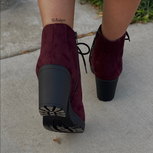 Wine/Burgundy Ankle combat high heel laced boots - Picture 3 of 7